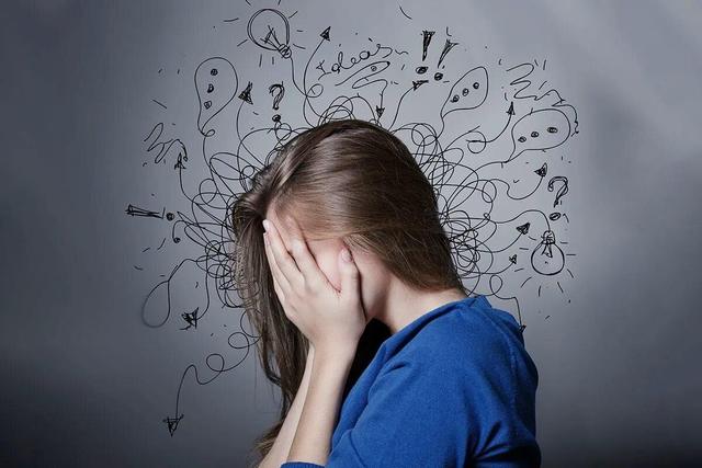 پدیده ای که سراغ همه زنان می رود؛ اضطراب دوران یائسگی مهار شدنی است؟