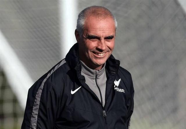 واکنش سرمربی نیوزیلند به همگروهی با ایران