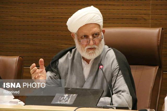 دادستان انتظامی قضات: زن مظهر تربیت خانواده و جامعه است