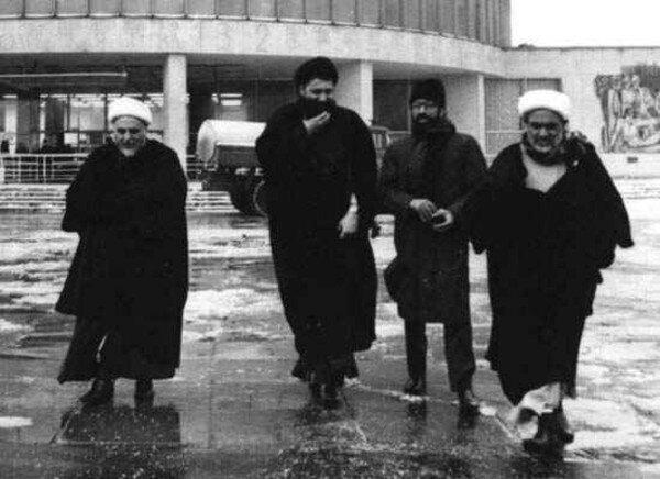 انتشار مدارک هویتی دکتر چمران در آمریکا ؛ ببینید