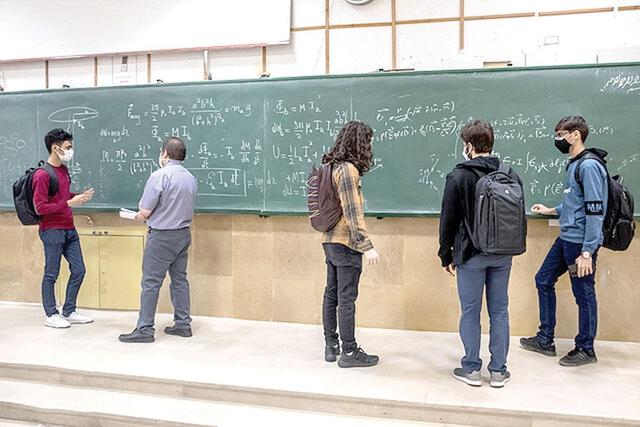 چارهجویی برای چالشهای دانشجویی