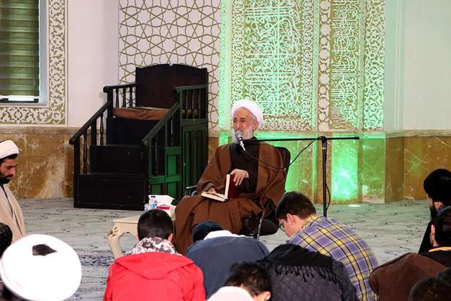 حجتالاسلام والمسلمین صدیقی: انسان بدون ولایت با کوچکترین آلودگی و حادثه، تباه میشود