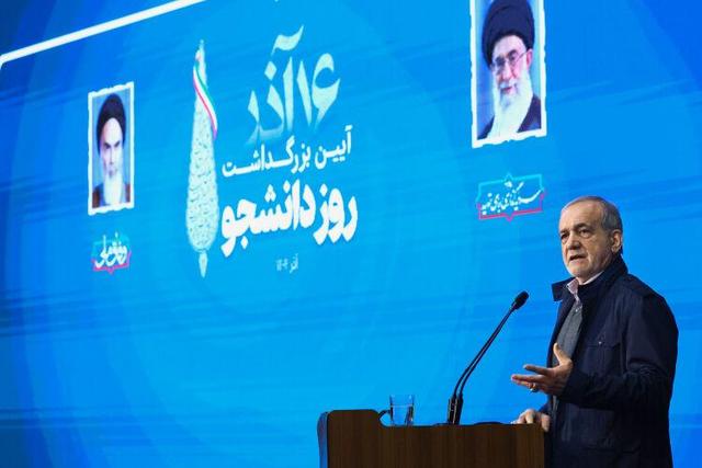 وفاق و همدلی راه حل مشکلات کشور / ضرورت شفافیت و پاسخگویی به مردم