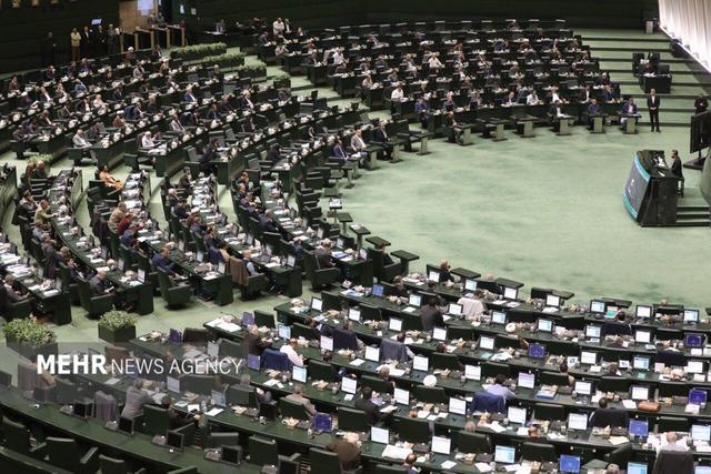 جلسه امروز مجلس در سه شیفت برگزار می‌شود