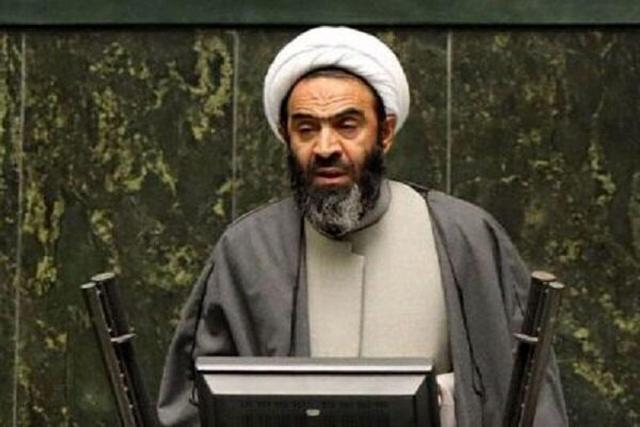 نقدعلی: ارز به کالاهای اساسی و نهاده‌های دامی تخصیص نمی‌یابد