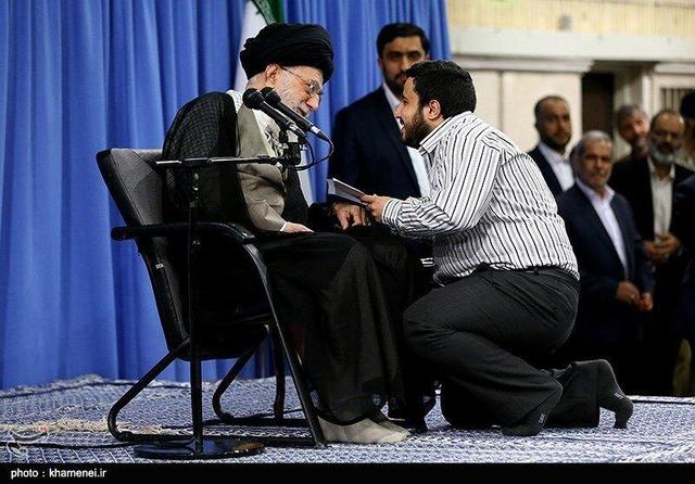 ۱۶ آذر روز مقابله دانشجویان با سلطه گری و نظام سلطه