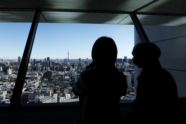 کوچ آسیا به یورو؛ دلار آمریکا در حال عقب‌نشینی