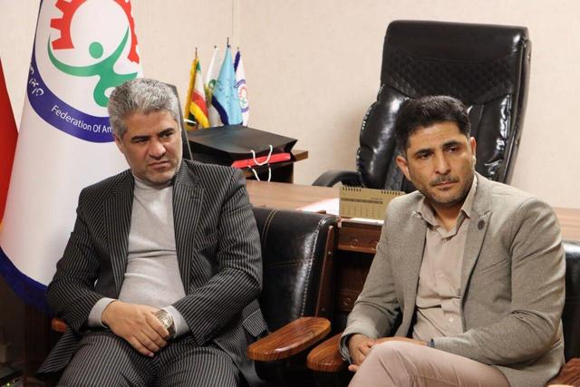 تفاهمنامه همکاری فدراسیونهای شمشیربازی و کارگری امضا شد