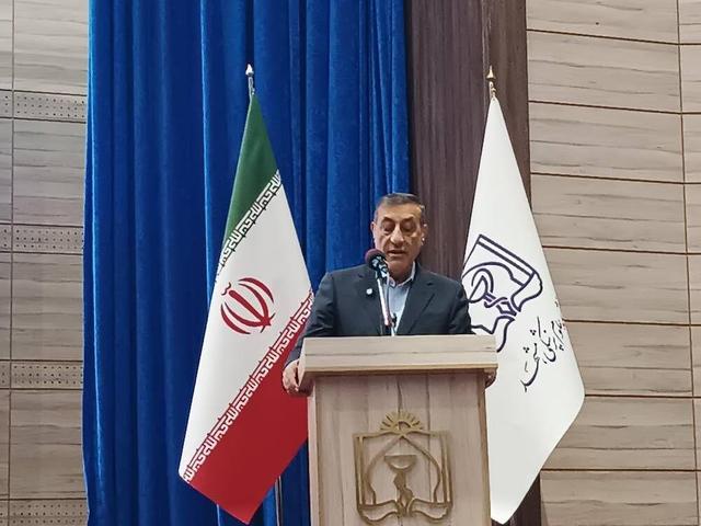 معاون اجرایی رییس جمهور: اصحاب قدرت و سیاست باید در برابر دانشگاهیان فروتن باشند