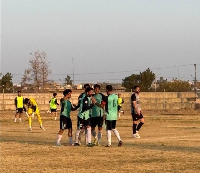 تیم فوتبال گناباد حریف تهرانی خود را چهار بر صفر شکست داد