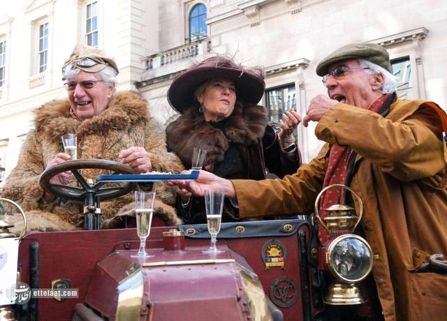 تصاویر| ماشین و راننده‌های قدیمی به میدان مسابقه آمدند