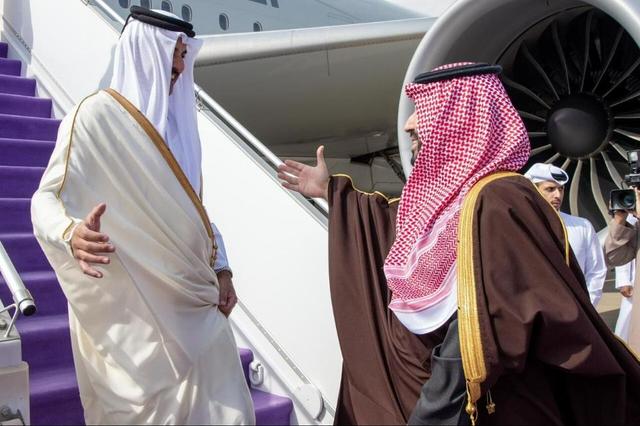 امیر قطر به عربستان رفت