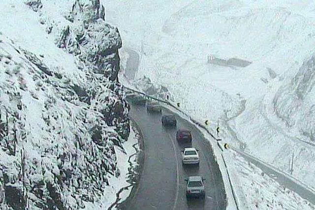 جاده کندوان بارفی و لغزنده است