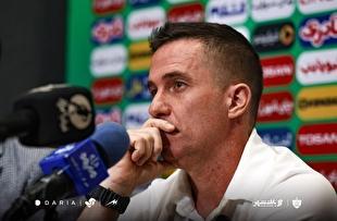 اوسمار: کسب امتیاز در هفته‌های آخر نیم‌فصل اول مهم است/ باید امتیازات بازی‌های باقی‌مانده را بگیریم