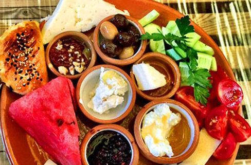 صبحانه واقعا مهمترین وعده غذایی روز است؟