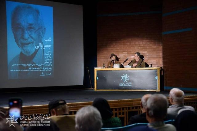 علی نصیریان: والی نسبت به تئاتر، شعور و شوق داشت