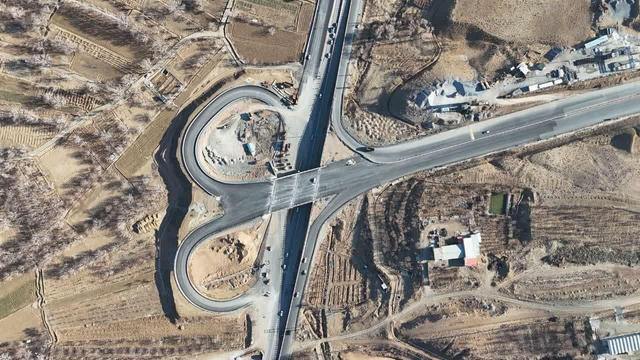 سرمایه‌گذاری هشت هزار و ۴۰۰ میلیارد ریالی برای راه‌های چهارمحال و بختیاری