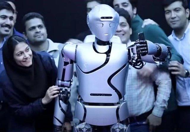 معاون استاندار مازندران: توجه به هوش مصنوعی و اقتصاد دیجیتال مطالبه عمومی است