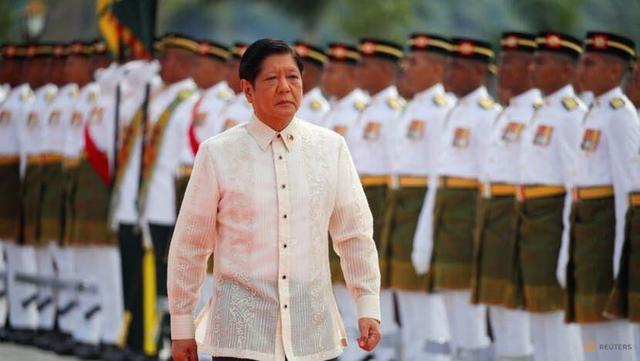 اتکای مارکوس به آمریکا استقلال فیلیپین را می‌بلعد