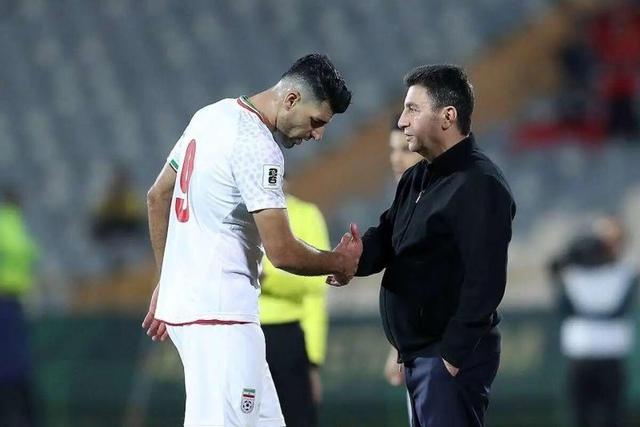 فیلم/ شایعه باندبازی در تیم ملی فوتبال و واقعیتی که سردار گفت