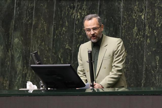 بسیج بازوی دولت در حل مشکلات راهبردی کشور است