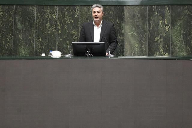 افزایش سن ورود به دانشگاه فرهنگیان هرچه سریع‌تر ابلاغ شود/ کارگران ساختمانی در سختی مضاعف قرار دارند