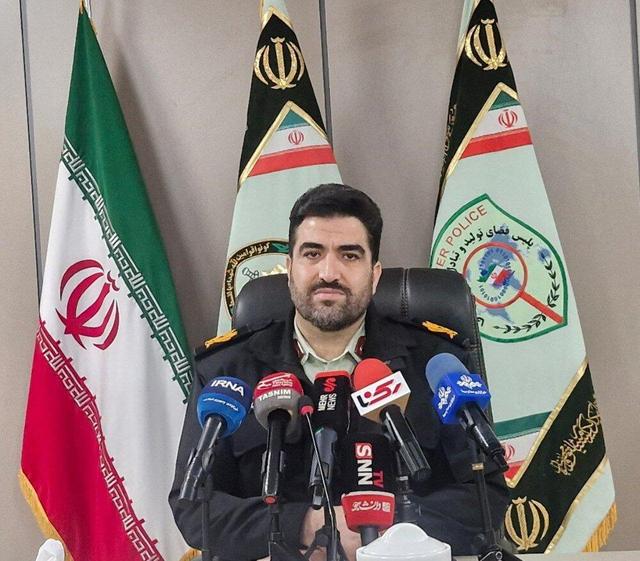 دستگیری جراح قلابی با ۵۰ شاکی/ انتشار عکس بدون پوشش متهم