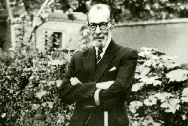 مردی که از هنر و سیاست شاهکار ساخت