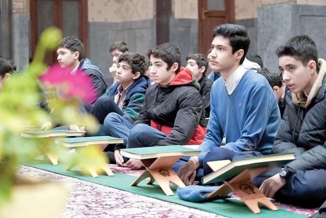 شفا در زیستن با قرآن