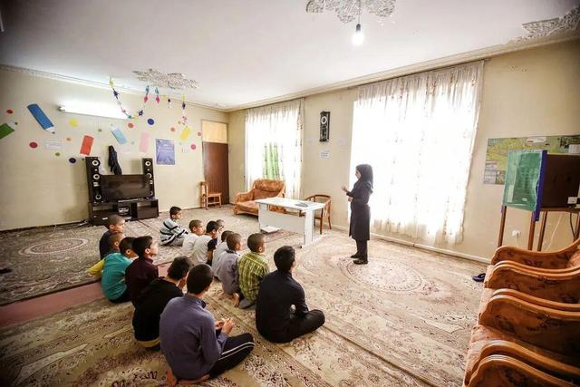 شرایط فرزندان بهزیستی بعد از ترخیص؛ امکان سکونت دختران تا ۲۵ سالگی در خانه‌های آماده‌سازی