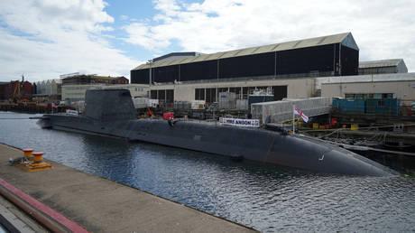 Britain ‘incapable’ of running nuclear submarine program – ex-Royal Navy chief