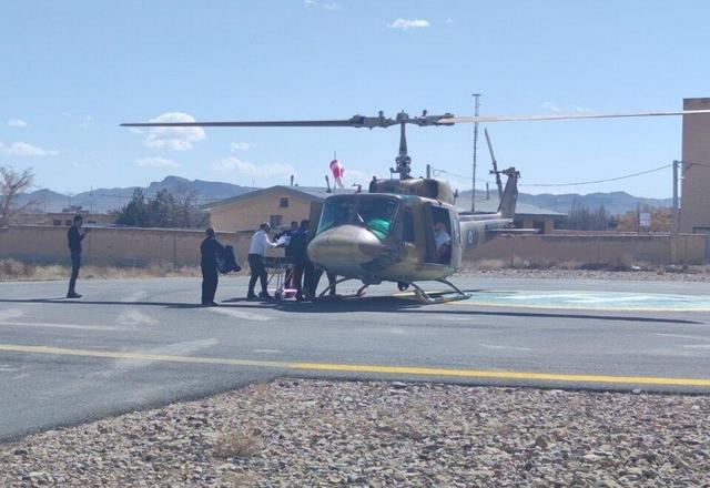 انتقال حیاتی جوان ۲۲ ساله به بندرعباس توسط اورژانس هوایی بستک