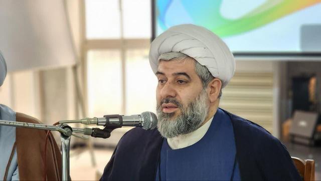 پناه حقیقی جامعه در برابر فتنهها و بحرانهای فکری قرآن کریم است