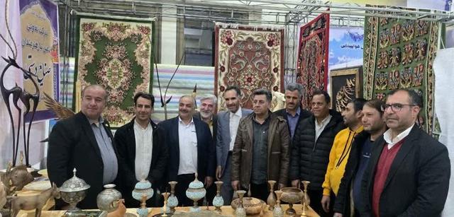 تأکید نماینده مجلس بر گسترش تعاملات در حوزه صنایع‌دستی و گردشگری خمین