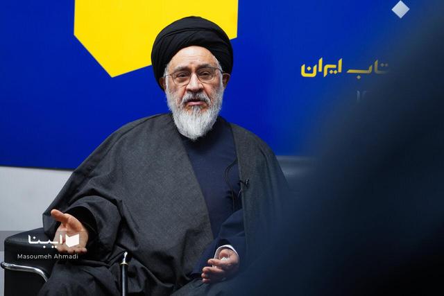 چرا فقیهان را باید اندرز داد؟