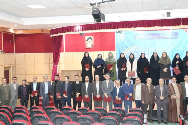 رئیس دانشگاه مازندران: موانع پیش روی اعضای هیات علمی برداشته شود