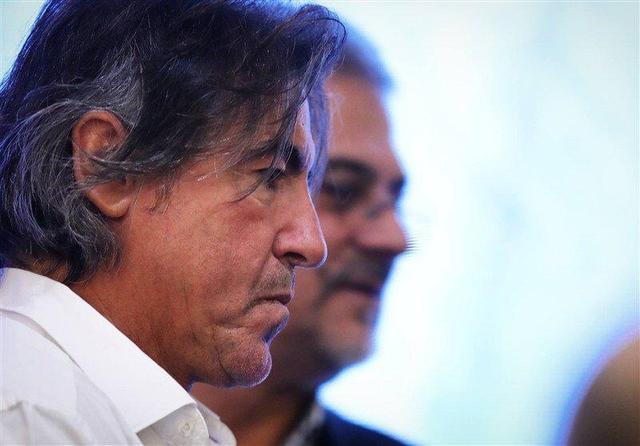 ساپینتو شاکی شد؛ دیگر حق ندارید با ماشین شخصی از ورزشگاه خارج شوید!