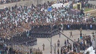 رژه قدرت یا حقارت؟ + فیلم