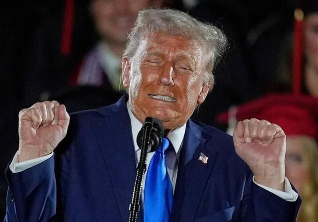 شکست ترامپ در قمار تعرفهای