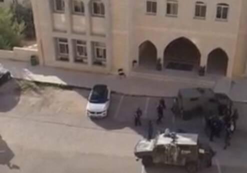 فیلم/ یورش نظامیان صهیونیست به دانشگاه قدس
