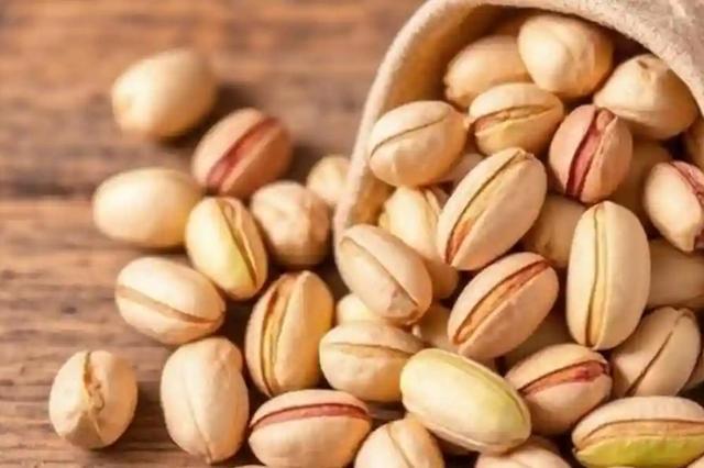 صادرات سالانه 100هزار تن پسته از کشور