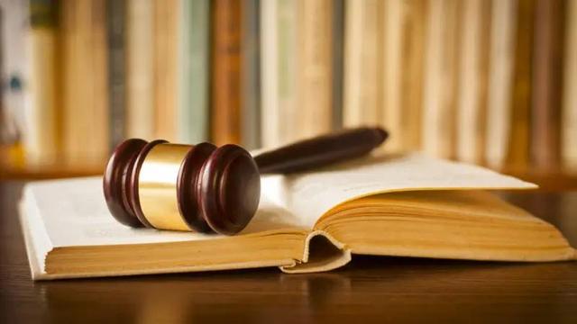 تمکین زن؛ اجبار یا انتخاب؟