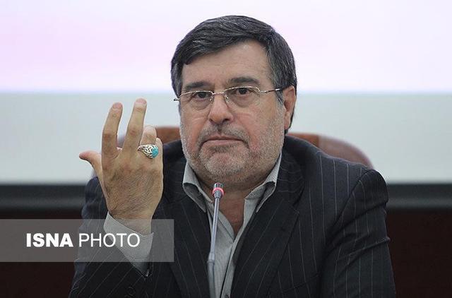همتی: اراده دولت بر پرداخت کالابرگ الکترونیکی است