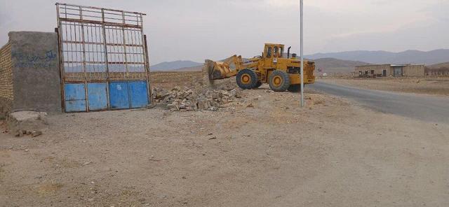 رفع تصرف ۲۰ هزار و ۲۵۰متر مربع از اراضی ملایر