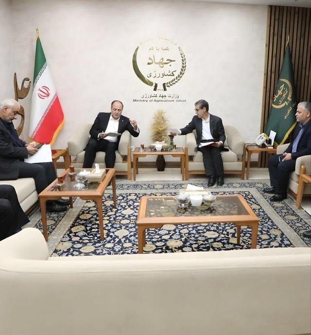 نماینده مردم تبریز: مجوز ویژه واردات نهاده برای آذربایجان شرقی صادر شد