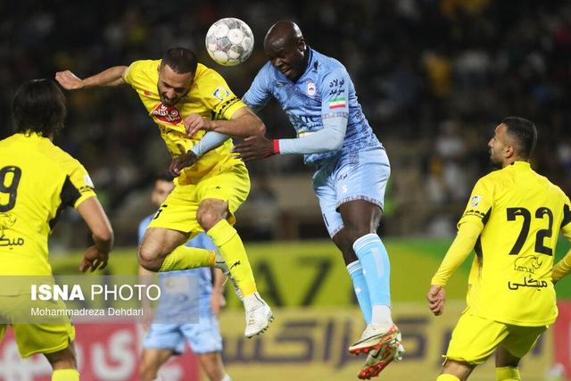 هفته سیزدهم لیگ برتر فوتبال ایران؛ فجر سپاسی - چادر ملو