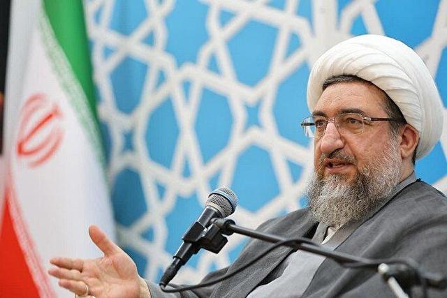 بانوان دانشگاهی می‌توانند جریان‌ساز فرهنگِ اخلاق در دانشگاه‌ها باشند