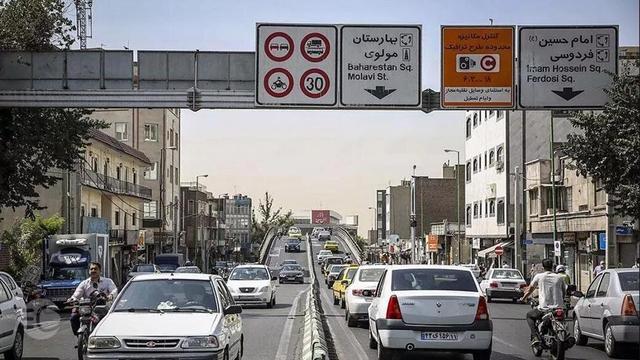 تردد با پلاک زوج و فرد در تهران طرح پلیس نیست؛ ما فقط اجرا میکنیم