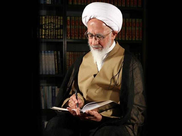 کوثر فقط کثرت نیست، باید در سایه هدایت و انتقال علم محفوظ بماند