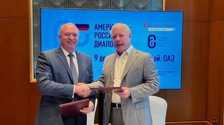 US and Russia hold business dialogue on rebuilding ties